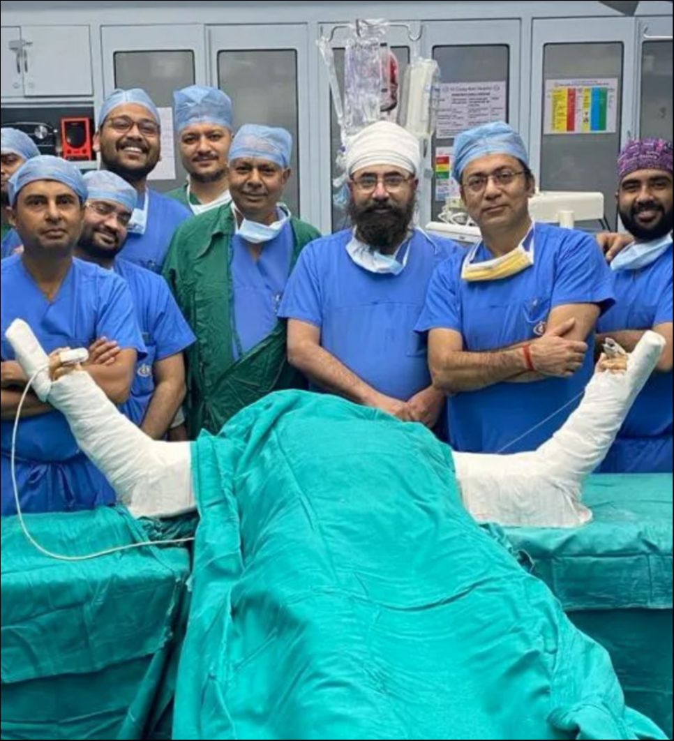 Best hand Surgeon in Delhi